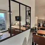 L'atelier St - Gare, Parking Privé - Clim - Piscine Apartment