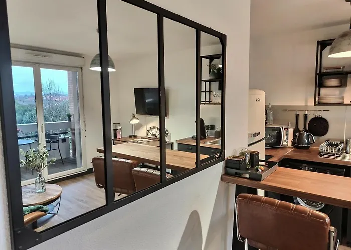 L'atelier St - Gare, Parking Privé - Clim - Piscine Apartment